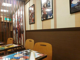 Illustration for article titled Tokyo Hamburger Restaurant Covered in AnimeÂ